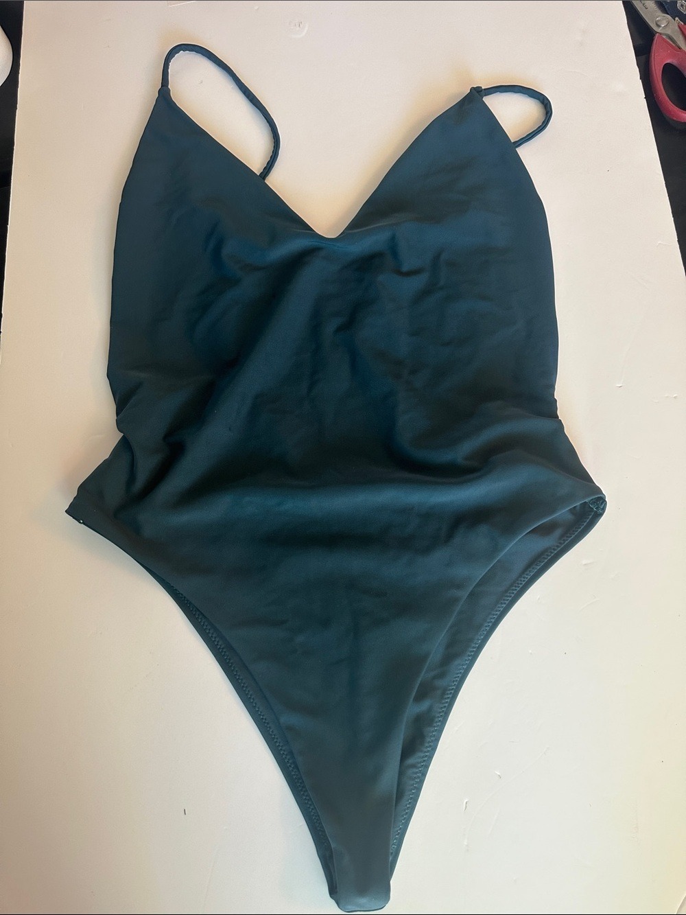 TOBI GREEN OPEN BACK 1-PIECE BATHING SUIT Body Suit womens sz small